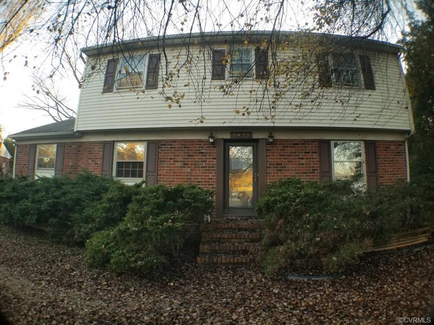 9425 Farmington Drive - Photo 1