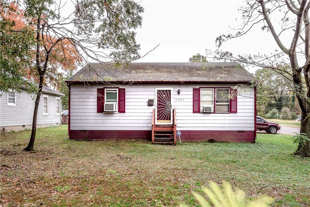 2201 Wright Avenue - Photo 1
