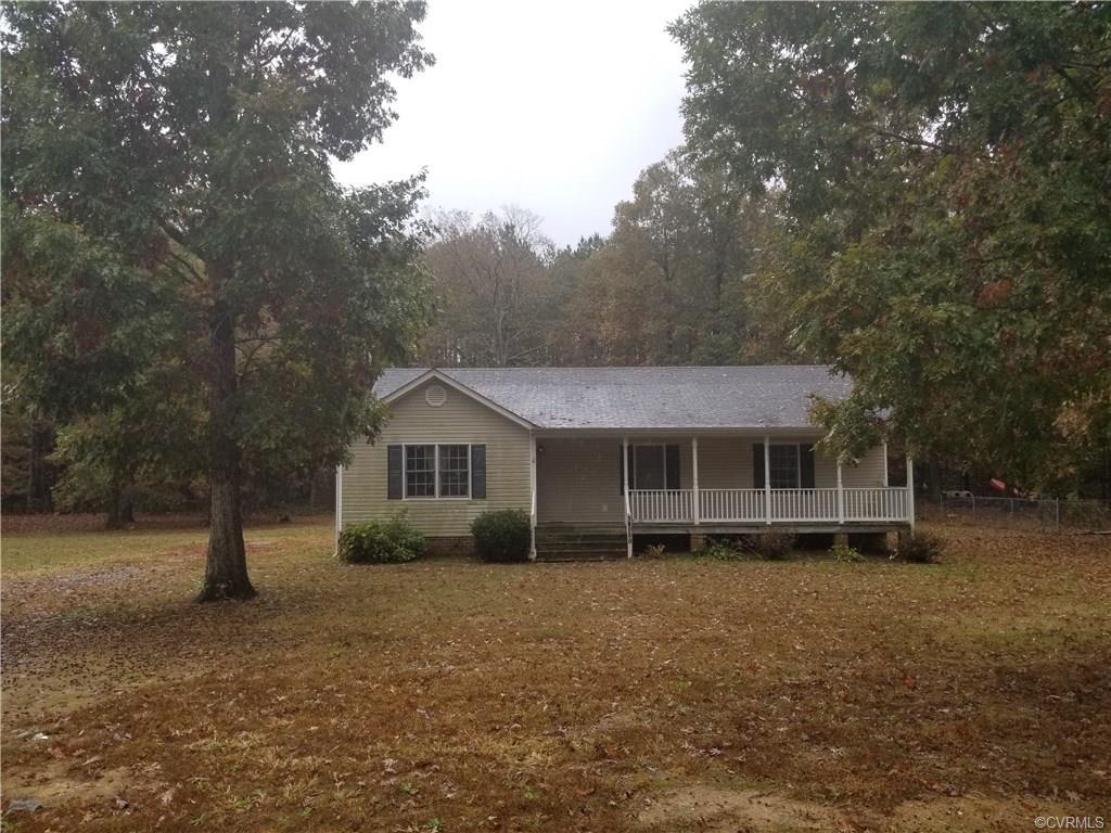 23101 Pheasant Court - Photo 1