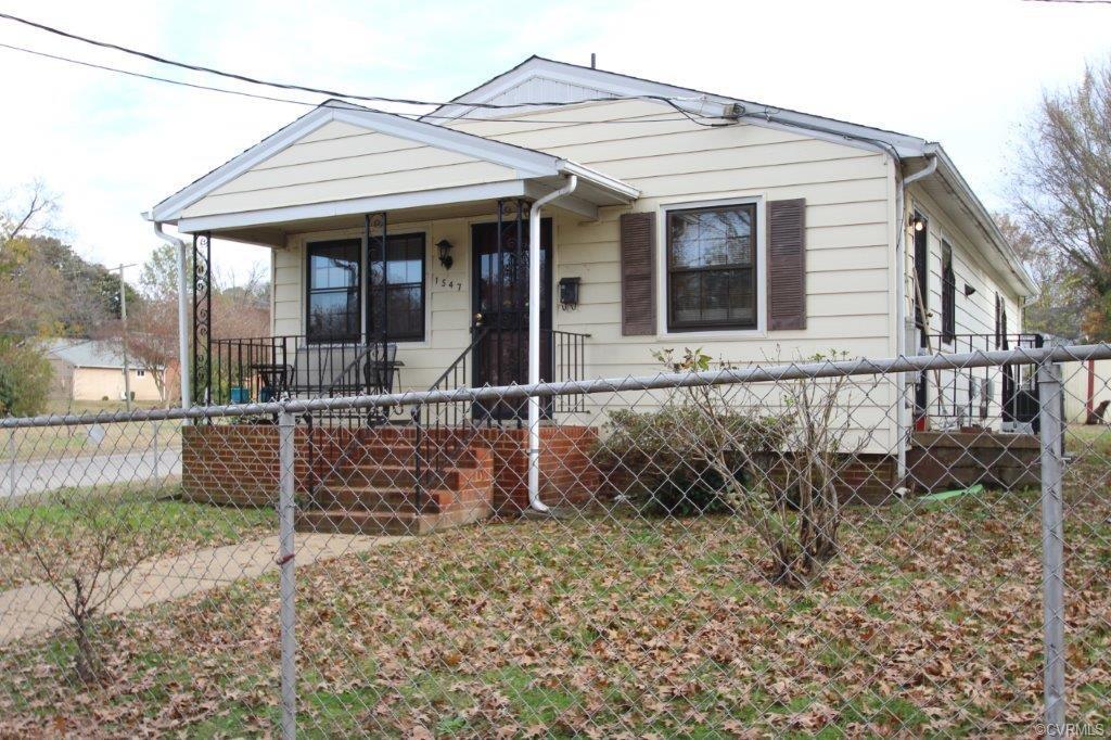 1547 Rogers Street - Photo 1
