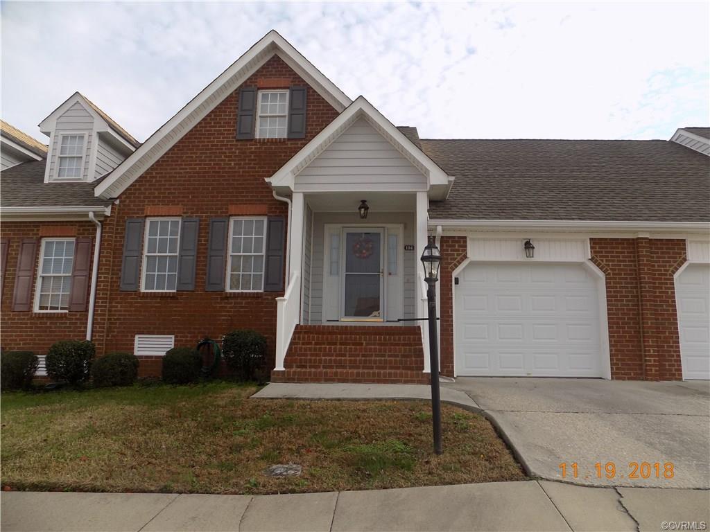 104 Creff Lane - Photo 1