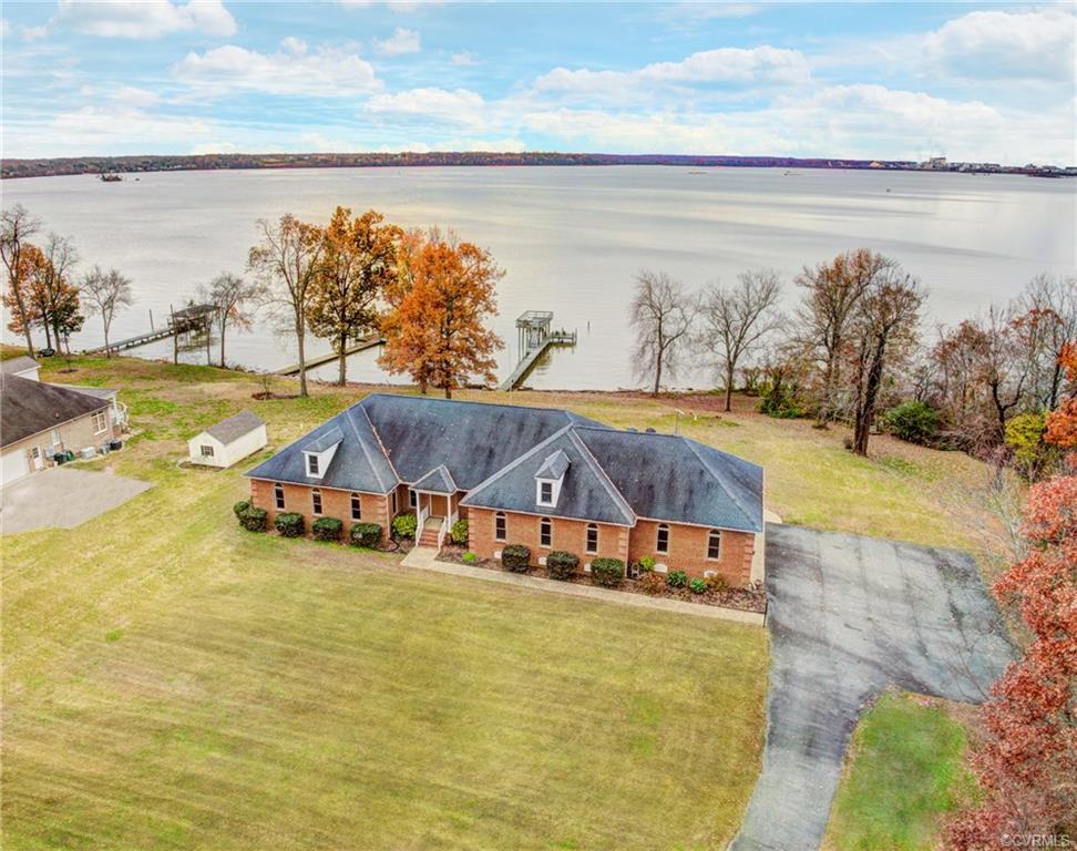 2401 Harrison Point Drive - Photo 1