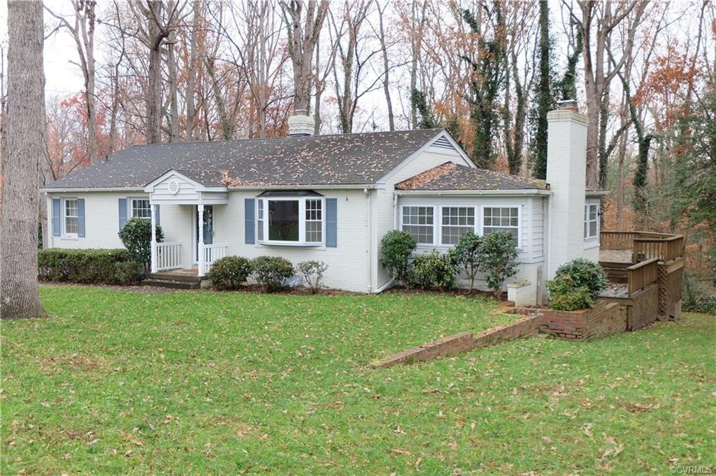 1925 Belleau Drive - Photo 1