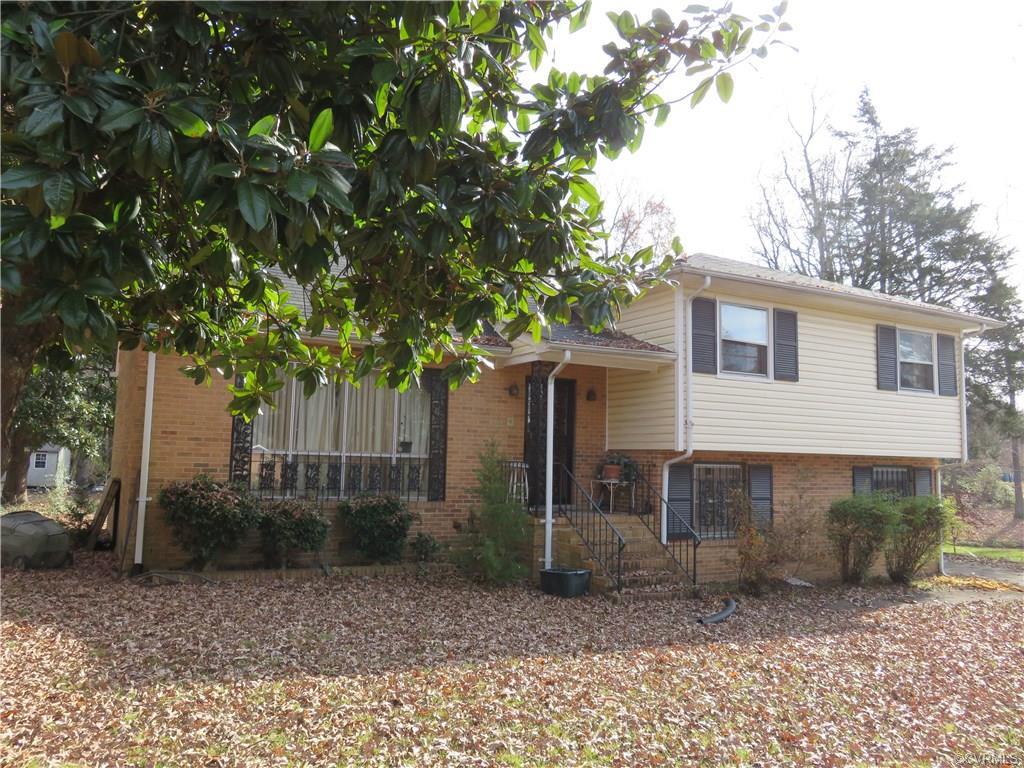 1700 Joycelyn Court - Photo 1