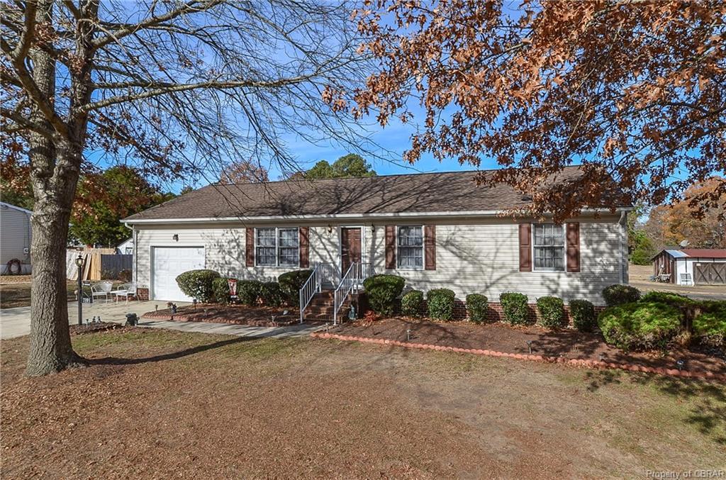 7395 Motley Lane - Photo 1