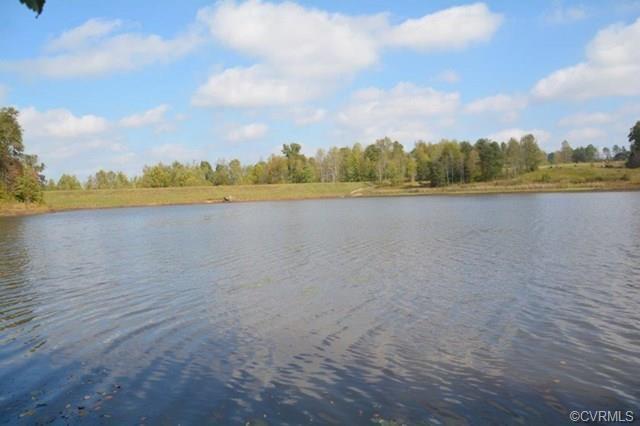 0000 Falkland Rd - Photo 1