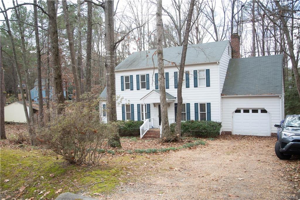 4610 Landing Circle - Photo 1