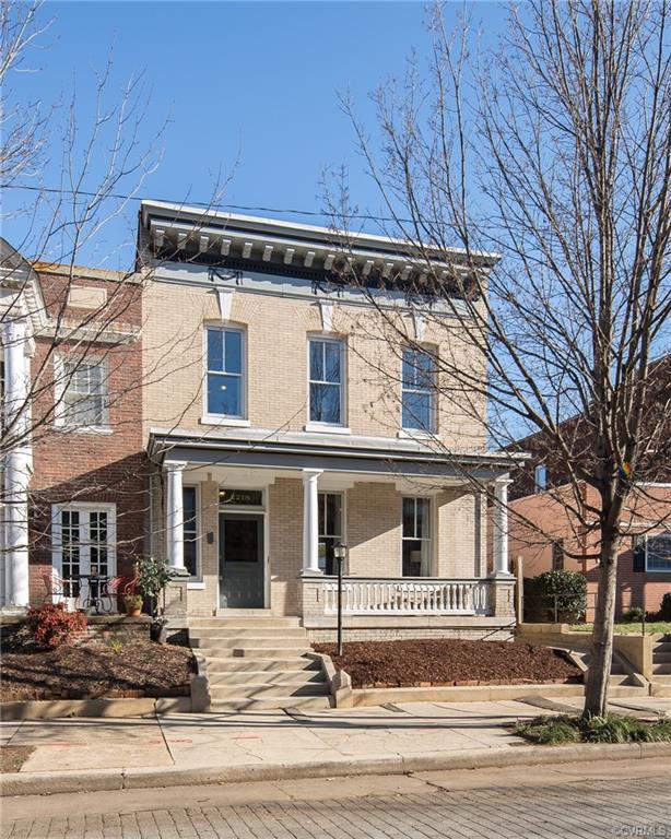 2218 Grace Street - Photo 1