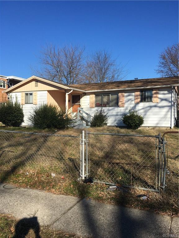 2112 Phaup Street - Photo 1