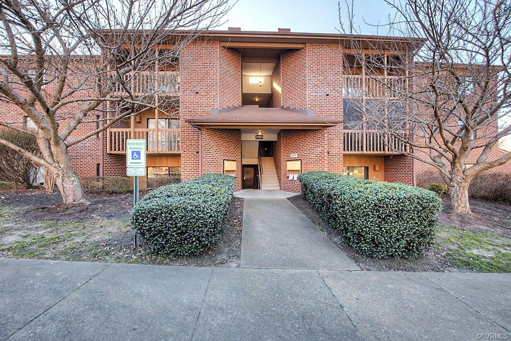 2107 Turtle Creek Drive - Photo 1