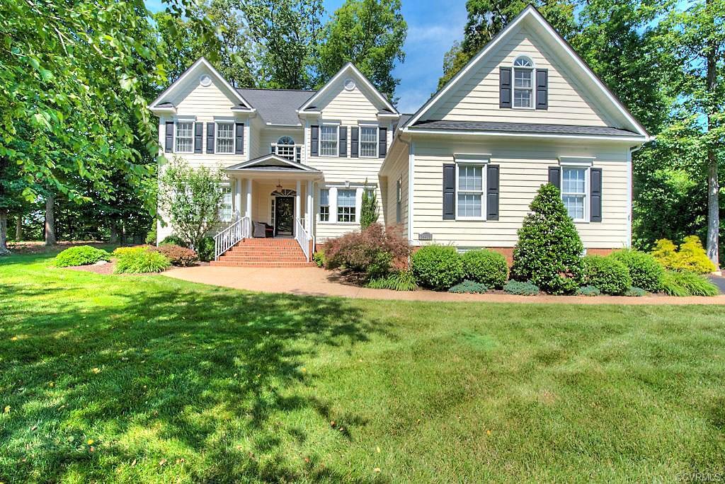 14401 Riverside Drive - Photo 1