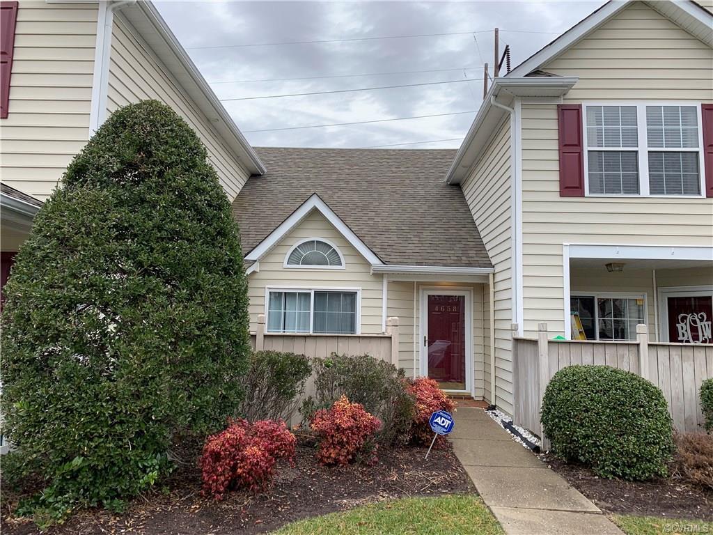 4658 Twin Hickory Lake Drive - Photo 1