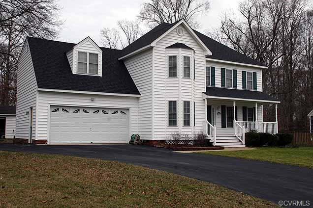 10272 Grand Hickory Drive - Photo 1
