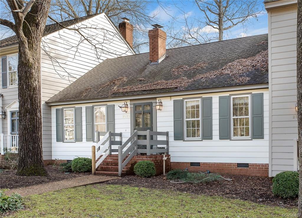 2639 Coachouse Lane - Photo 1