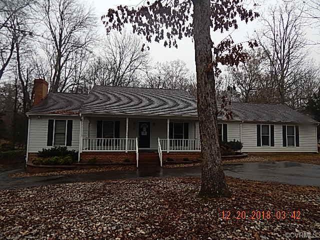 411 Charlemagne Road - Photo 1