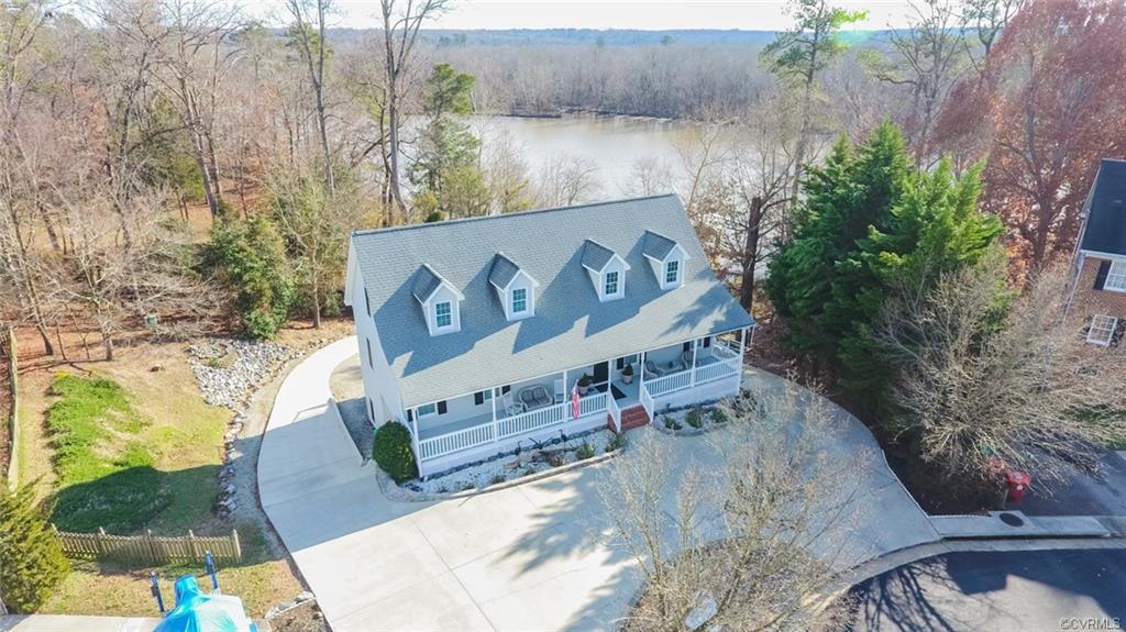 348 Mallard Drive - Photo 1