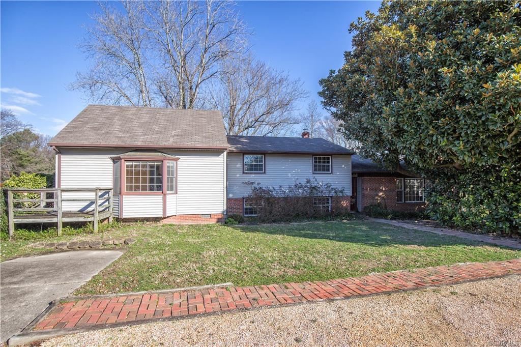 5302 Windingbrook Road - Photo 1