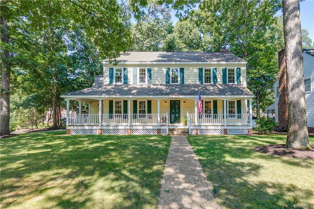 2818 Waterford Way West - Photo 1