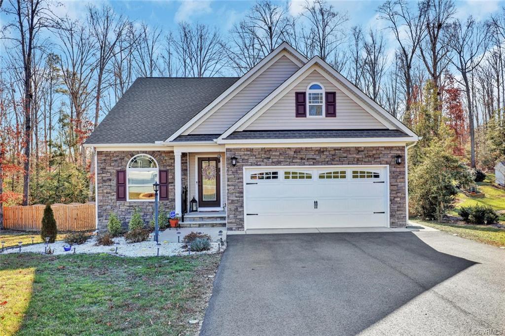 2214 Silver Street - Photo 1