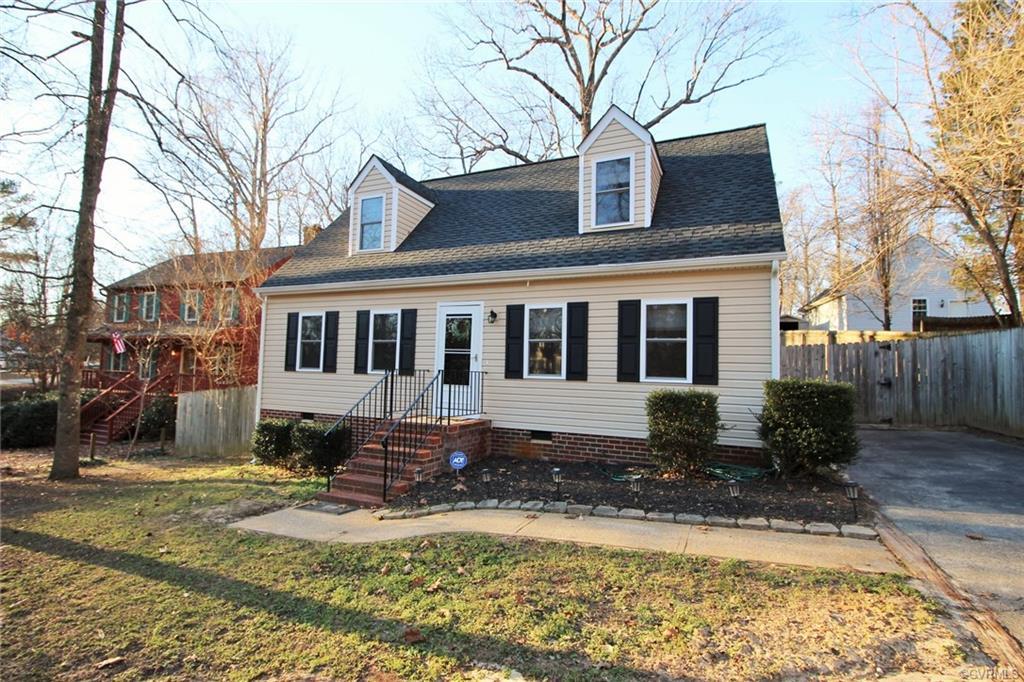 7087 White Pine Lane - Photo 1