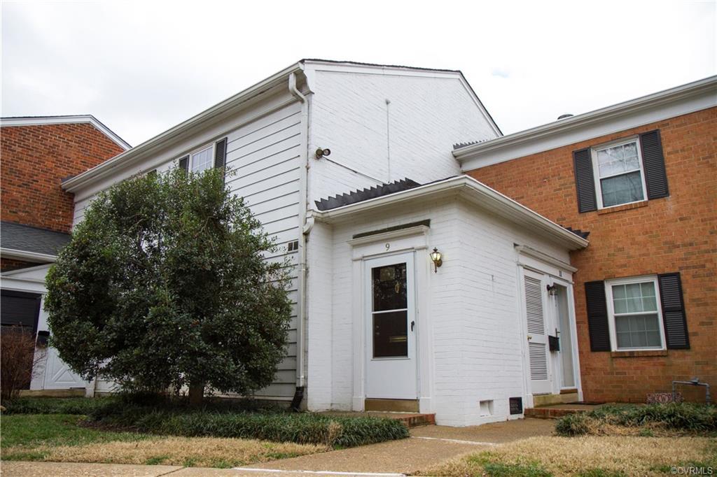 9 Red Fox Lane - Photo 1