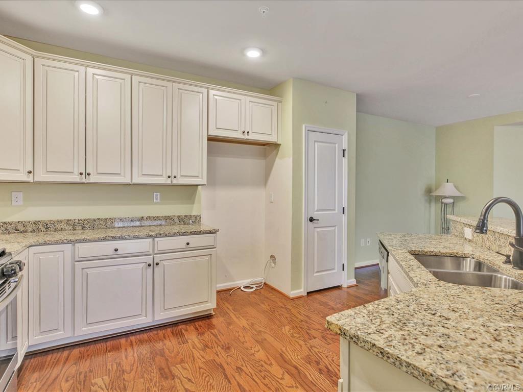 1001 Briars Court - Photo 1
