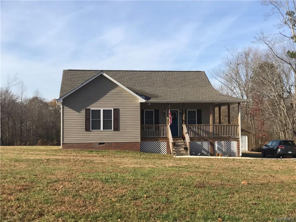 2779 Grayson Drive - Photo 1
