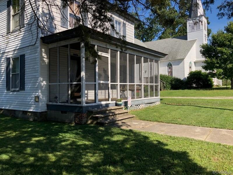 104 First Church Street - Photo 1