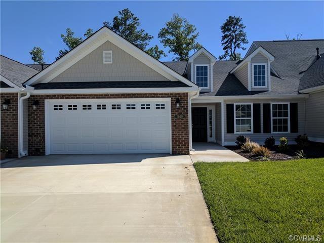 540 Sara Court - Photo 1