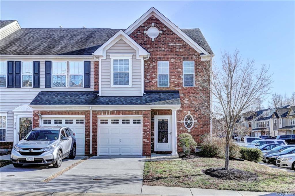 4623 Noland Boulevard - Photo 1