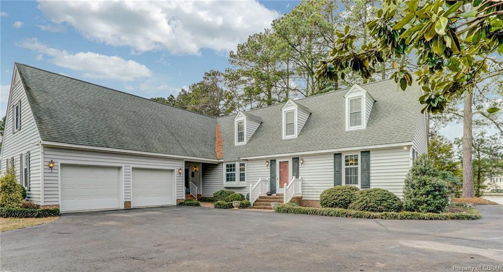 252 Deep Water Drive - Photo 1