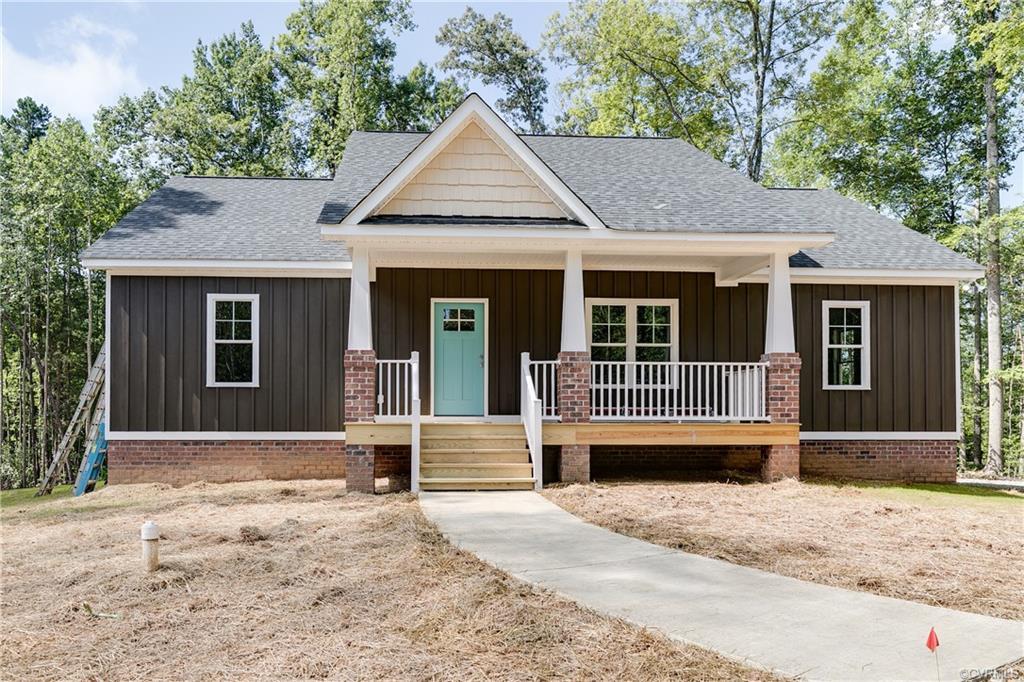 2415 Chapel Hill Road - Photo 1