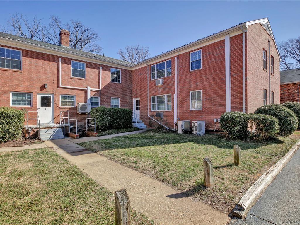 4018 Forest Hill Avenue - Photo 1