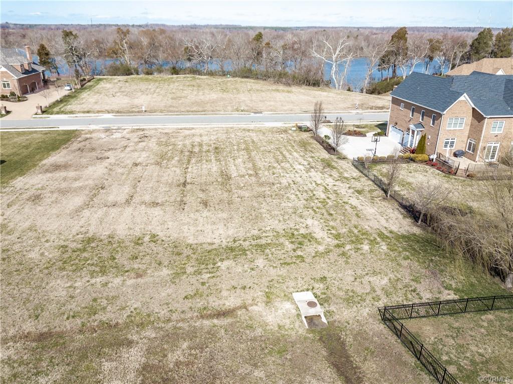1919 Channel View Terrace - Photo 1