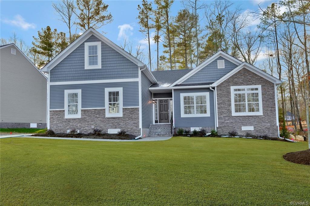 712 Bella Way - Photo 1