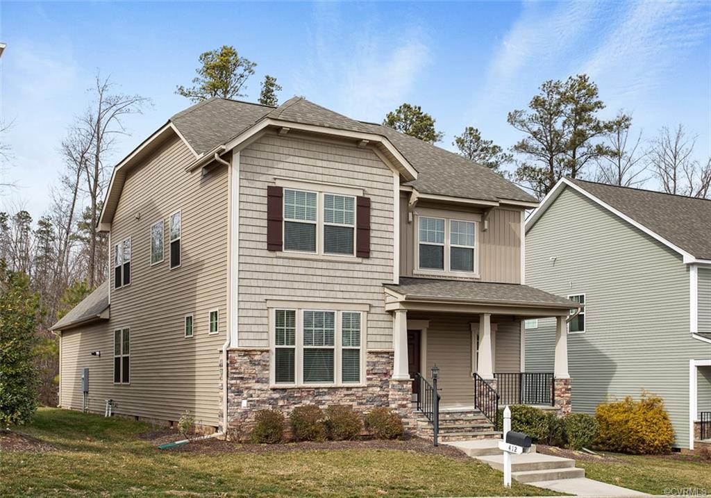 412 Diamond Creek Drive - Photo 1