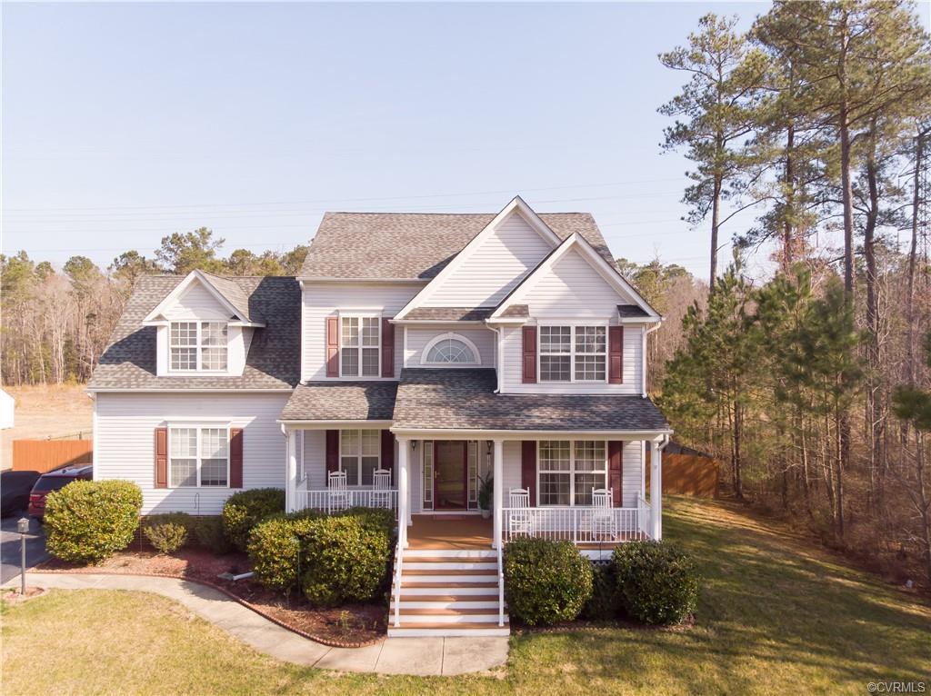 712 Sycamore Springs Drive - Photo 1
