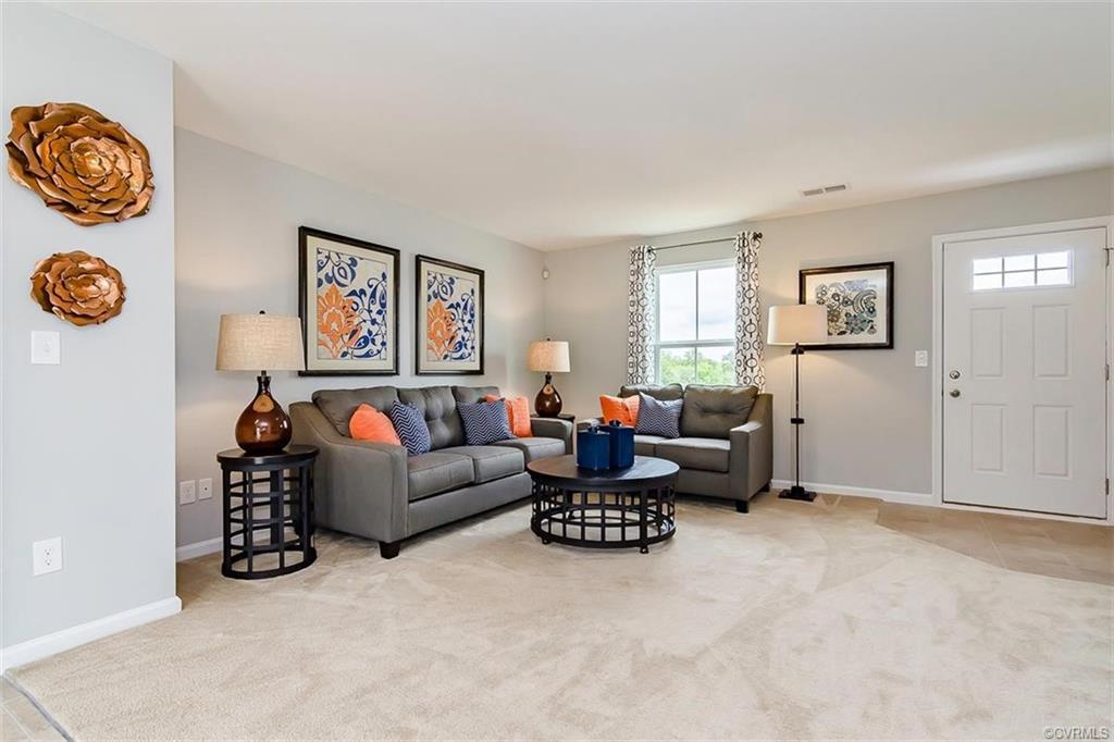 3003 Hampton Avenue - Photo 1