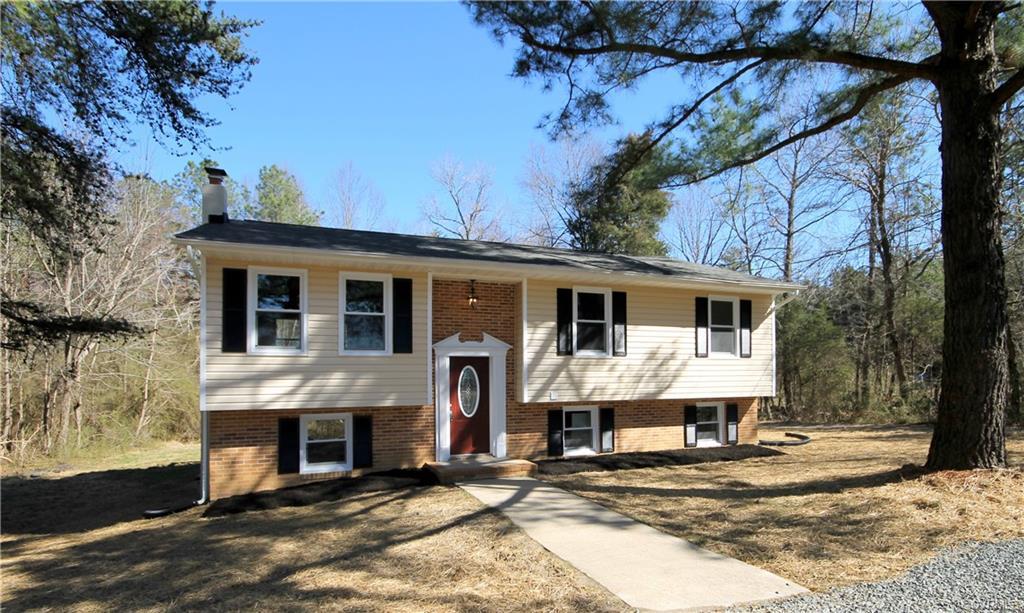 20131 Sparta Road - Photo 1