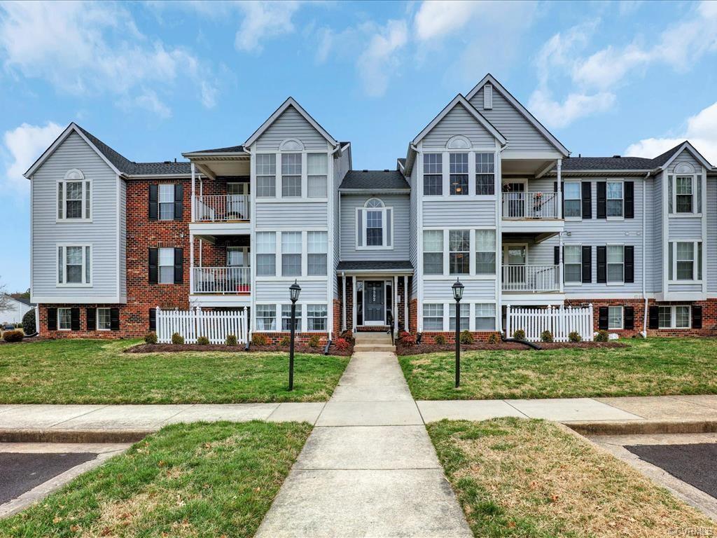 9392 Wind Haven Court - Photo 1