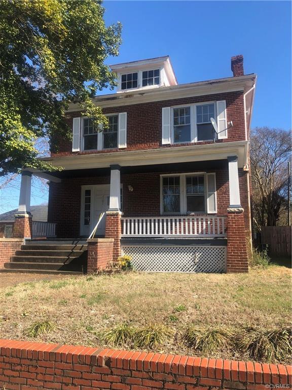 2707 2nd Avenue - Photo 1