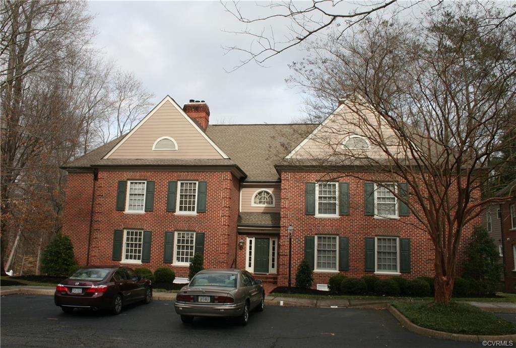 209 Woodmere Drive - Photo 1
