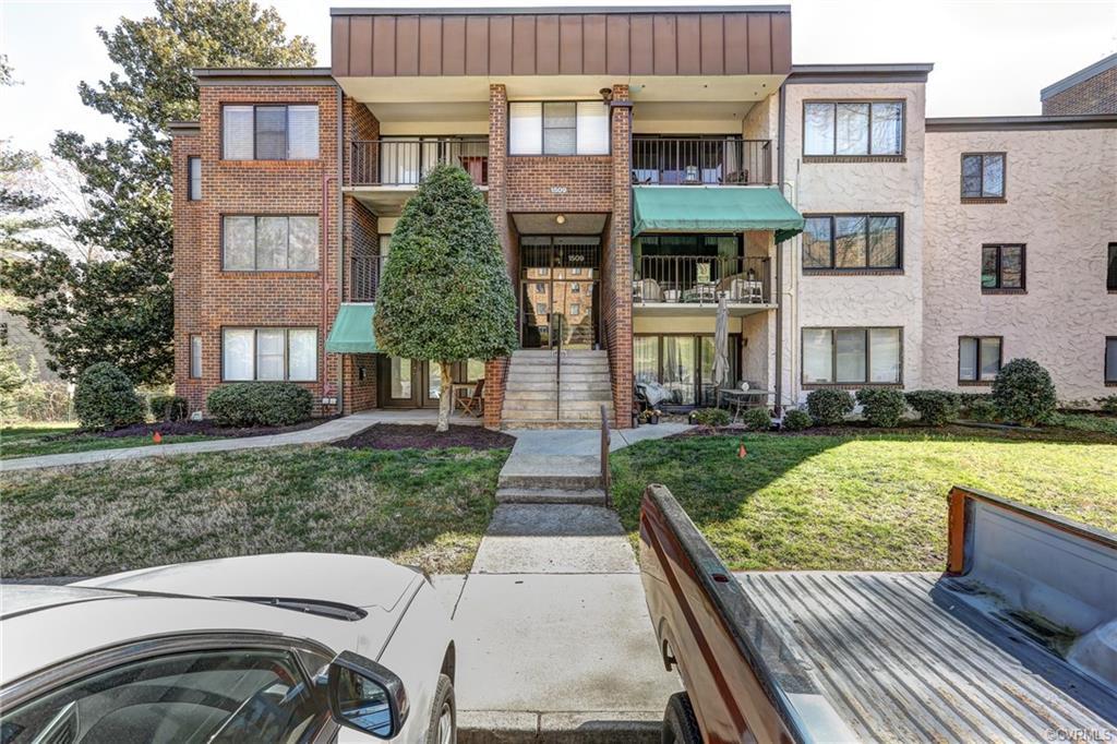 1509 Bronwyn Road - Photo 1
