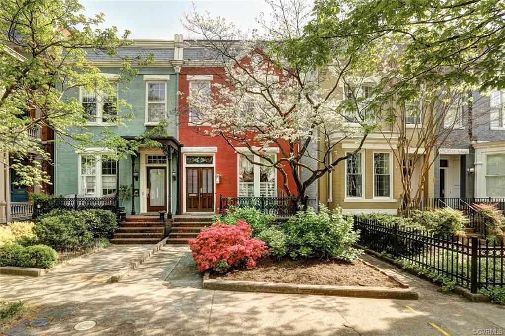 1416 Park Avenue - Photo 1