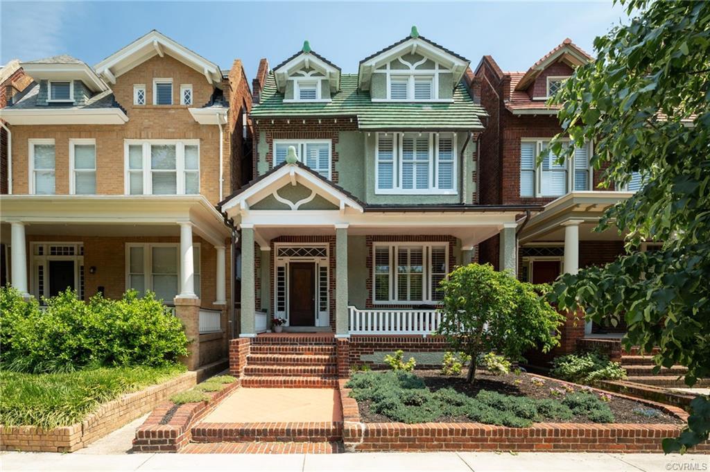 107 Boulevard - Photo 1