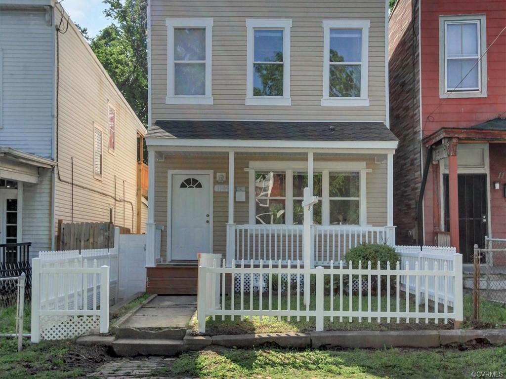 1109 20th Street - Photo 1