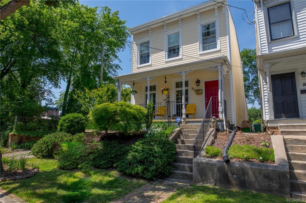 866 Jessamine Street - Photo 1
