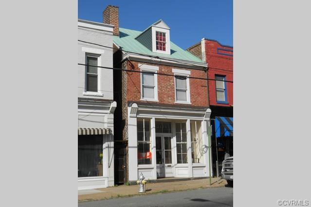 2114 Main Street - Photo 1