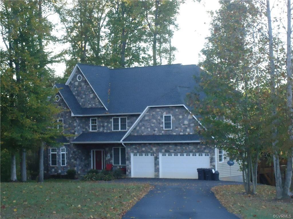 1915 Lake Forest Drive - Photo 1