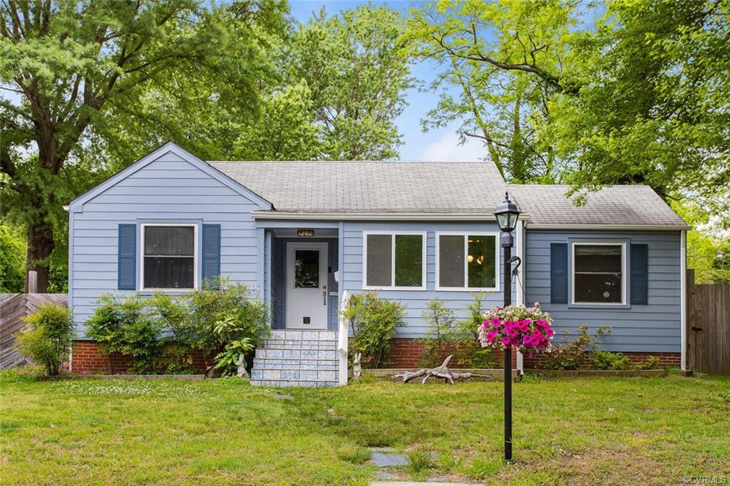 1202 Hillside Avenue - Photo 1